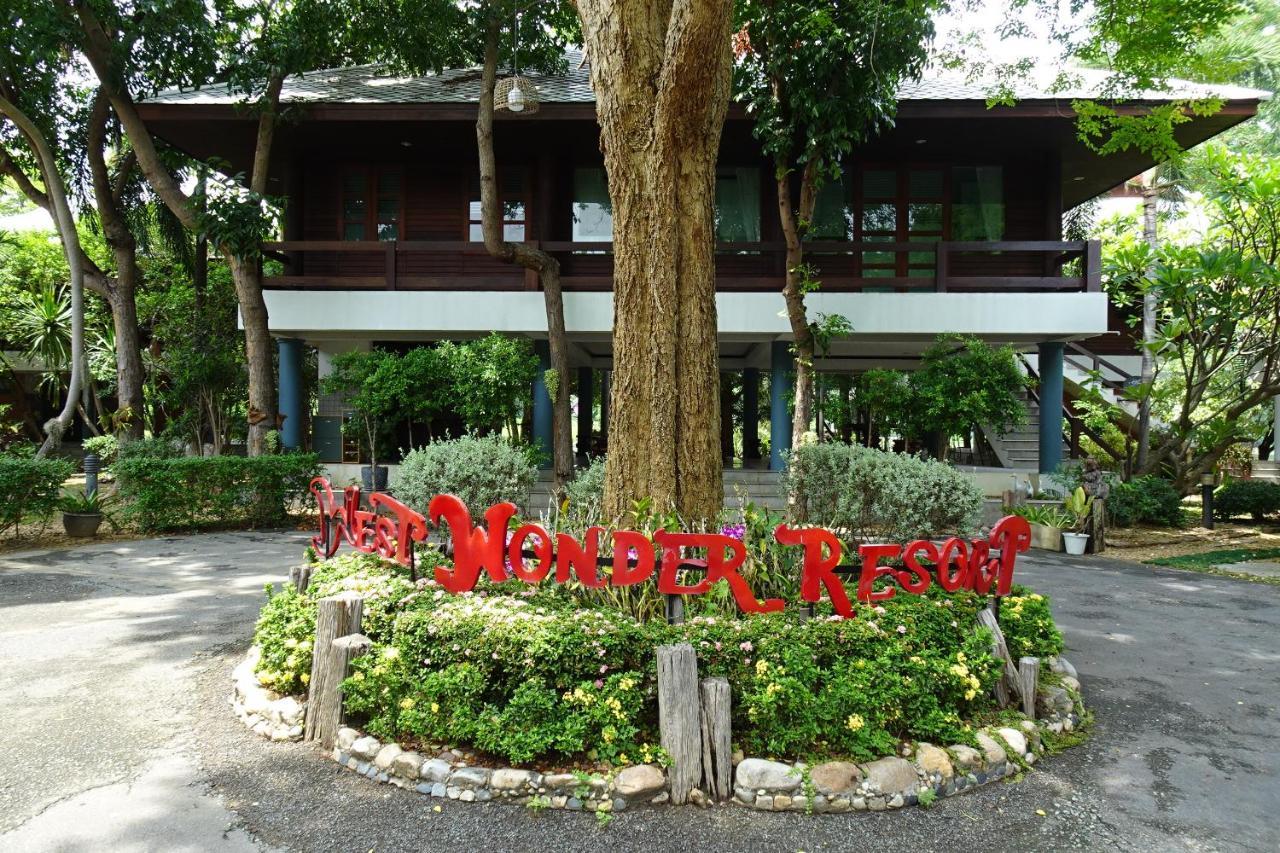 West Wonder Riverside Resort Kanchanaburi Bagian luar foto