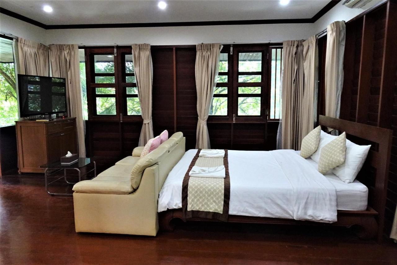 West Wonder Riverside Resort Kanchanaburi Bagian luar foto